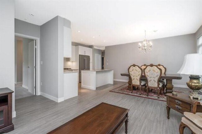 Photo du bâtiment - 1975-1154 154 St