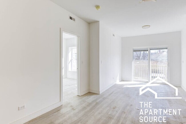 Foto del edificio - 4939 N Saint Louis Ave