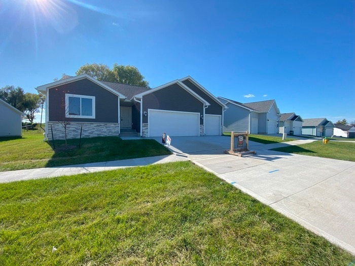 6646 NE 9th Ct, Des Moines, IA 50313 House Rental in Des Moines, IA