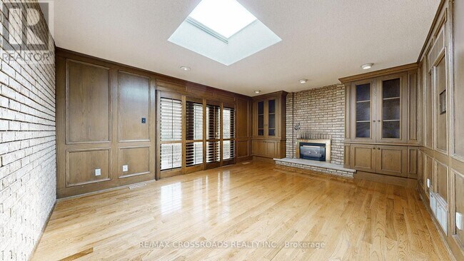 Photo du bâtiment - 58 Cosmic Dr