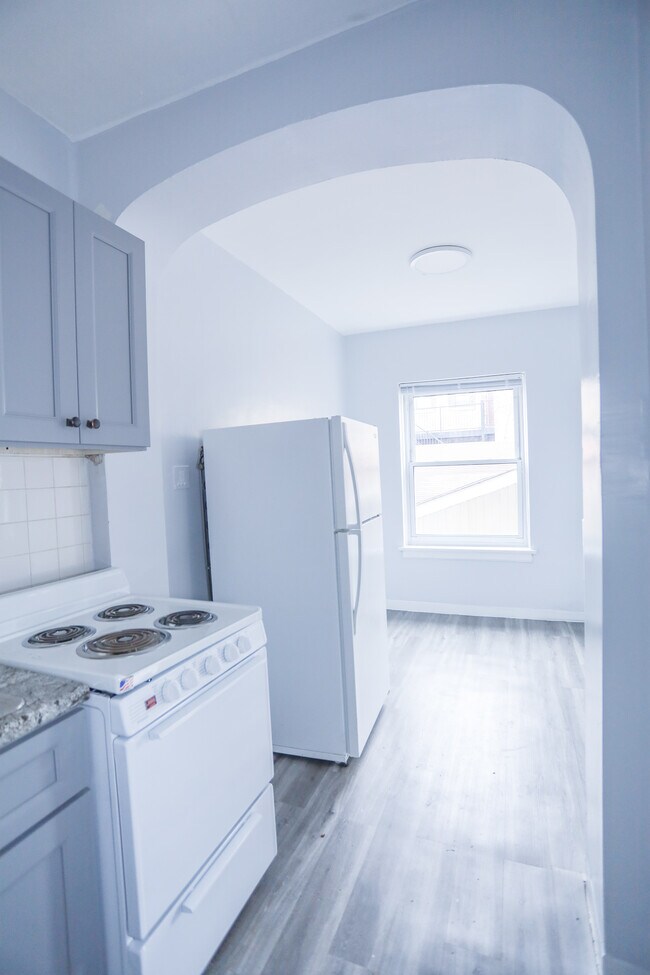Foto del edificio - 6956 N Ashland Ave