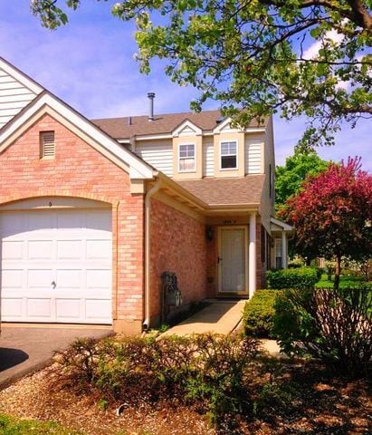 Primary Photo - 1934 Heron Ave