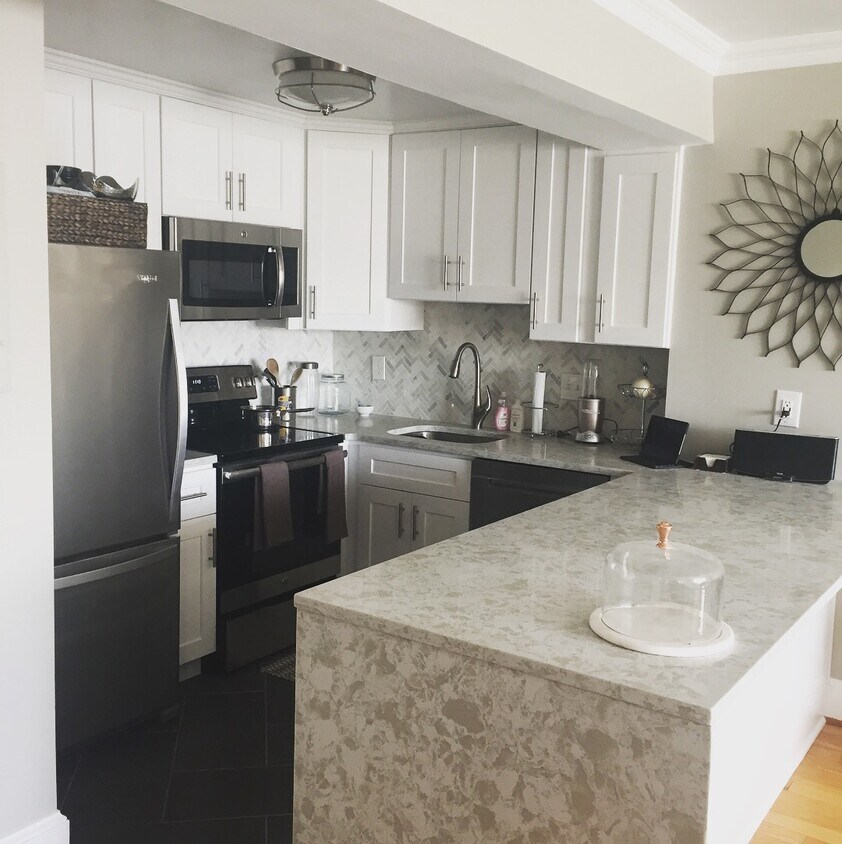 Kitchen - 1825 T St NW