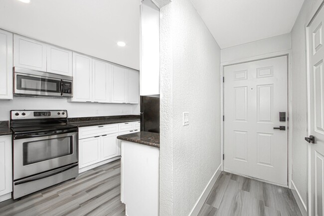 Interior Photo - Everett Cove