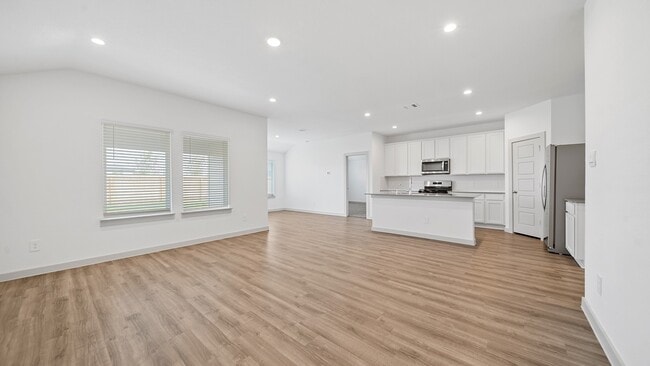 Building Photo - 407 Cocosa Ct
