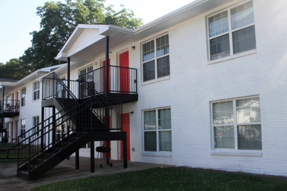 Brown Village Apartments 5030 W Mountain St Stone Mountain, GA