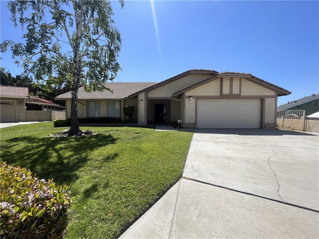 Primary Photo - 4400 Terry Lee Cir