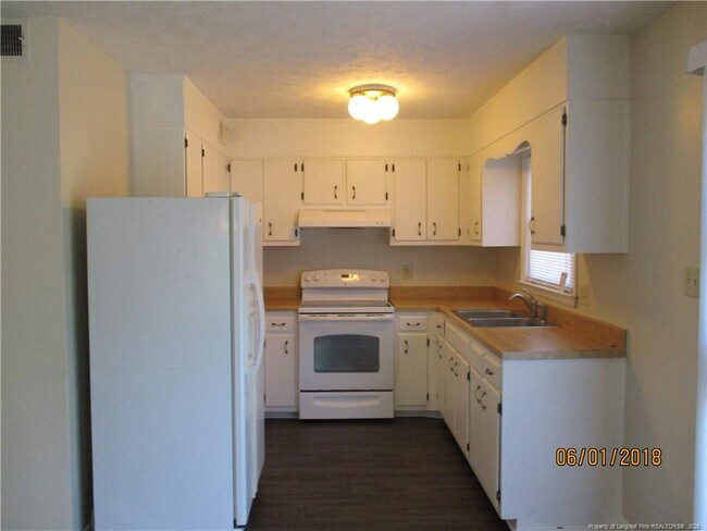 Foto del edificio - 6324 Bretton Woods Dr
