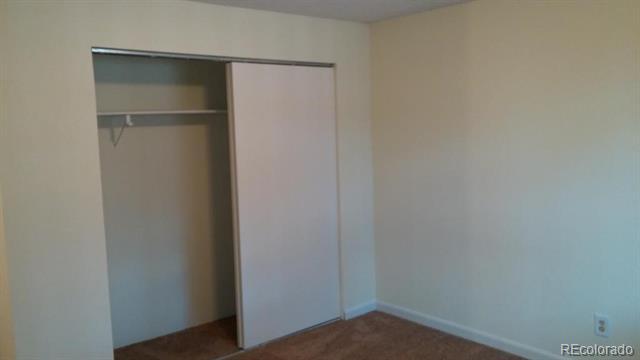 Foto del edificio - 5721 W 92nd Ave