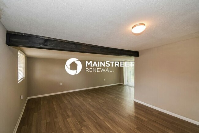 Foto del edificio - 3 Bedroom Pet-Friendly Home in ORANGE PARK...