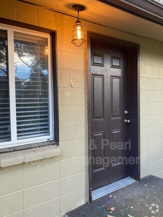 Building Photo - 1608 Fillmore St