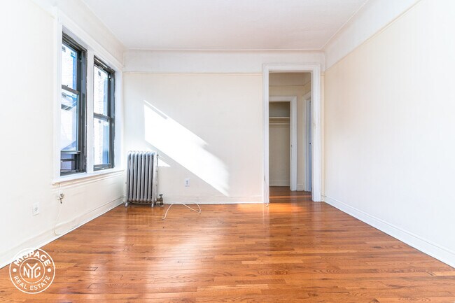 Building Photo - 70 Rockaway Pkwy