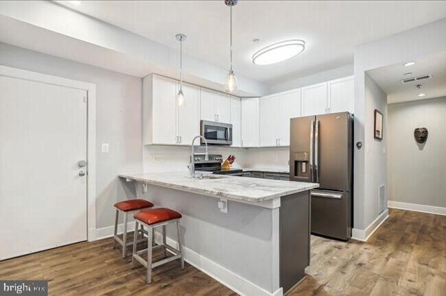 Foto del edificio - 1340 Nicholson St NW