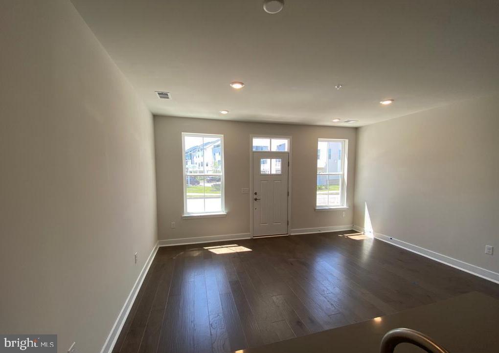 Foto principal - 349 Foundry St