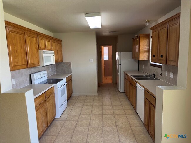 Foto del edificio - 5614 Orts Dr