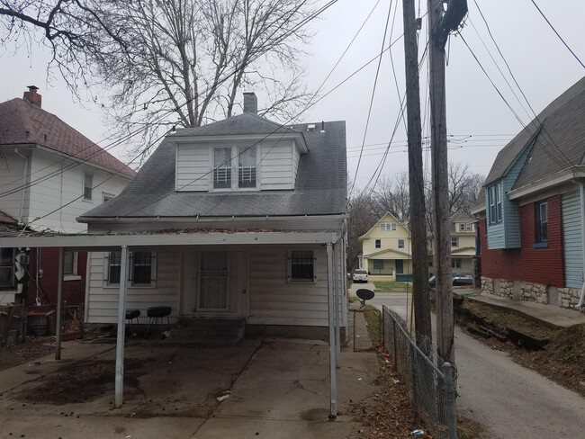 Building Photo - 3012 E 27th St