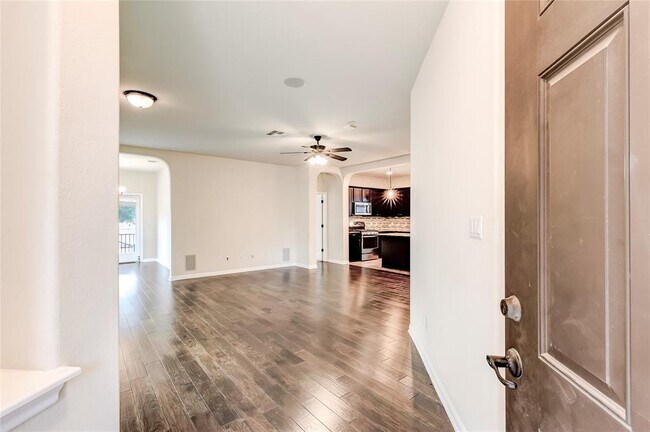 Foto del edificio - 3451 Mayfield Ranch Blvd