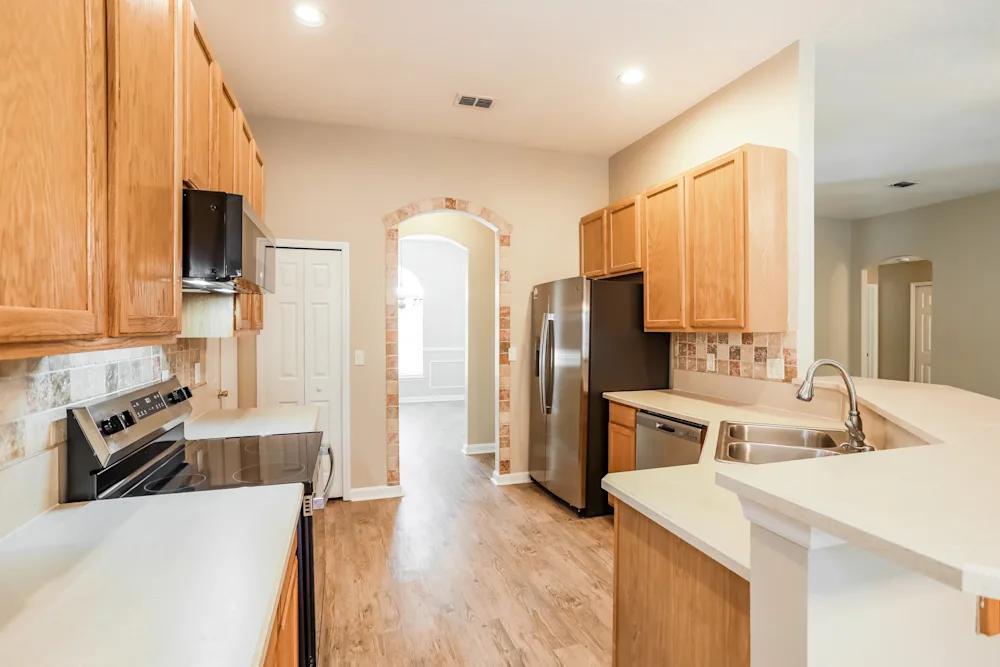 Building Photo - 2238 N Wayne Ave