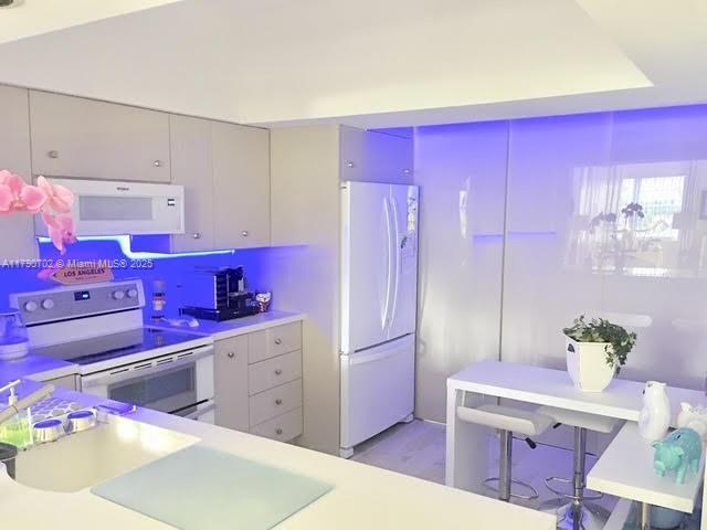 Foto del edificio - 3235 NE 184th St