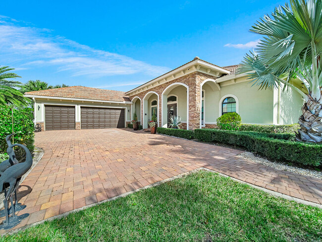 Foto del edificio - 5632 SW Pomegranate Way