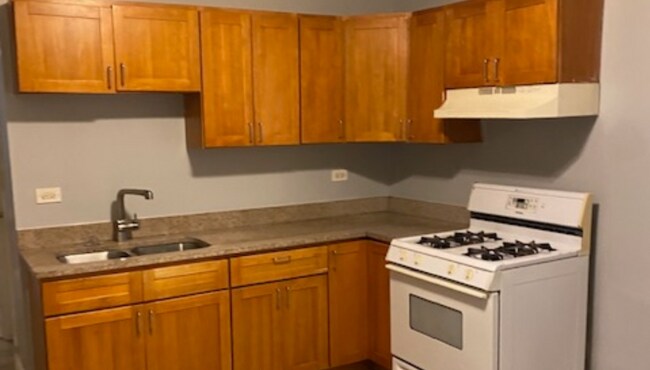 Foto del edificio - 3548 W 13th Pl