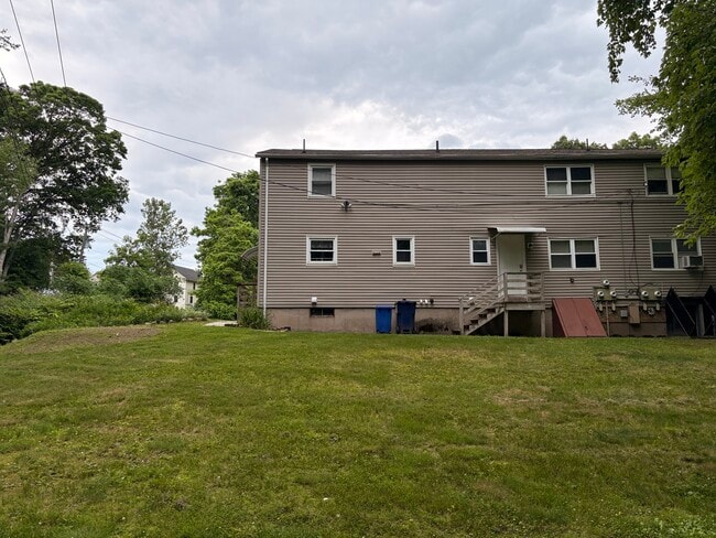 Building Photo - 49 Riverton Rd