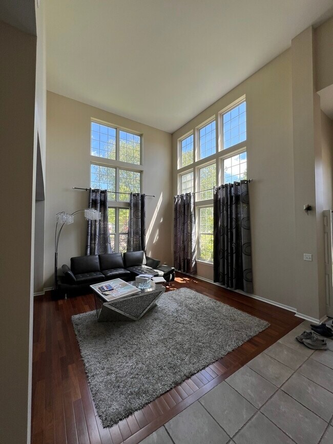 Foto del edificio - 9699 Fairfield Rd