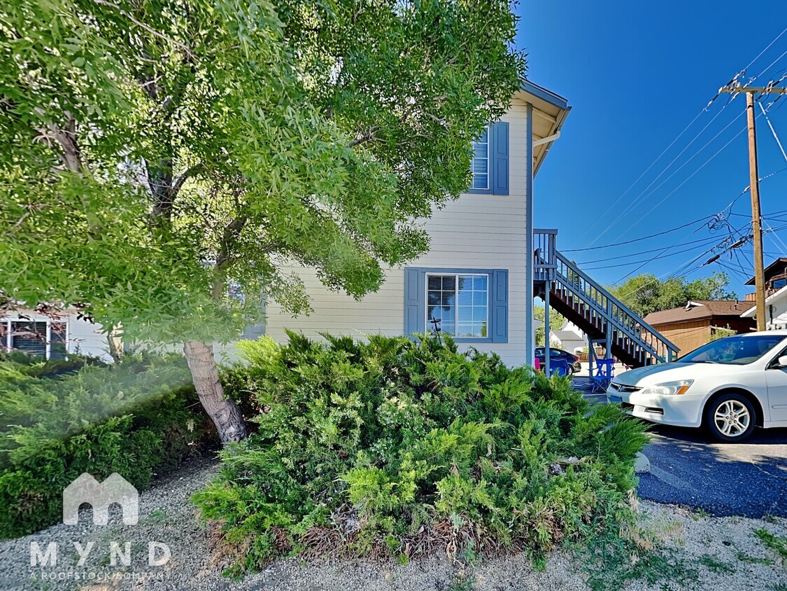 Foto principal - 540 Monroe St