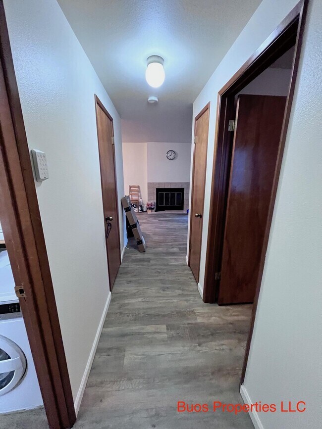 Entry Way - 842 NW 62nd St