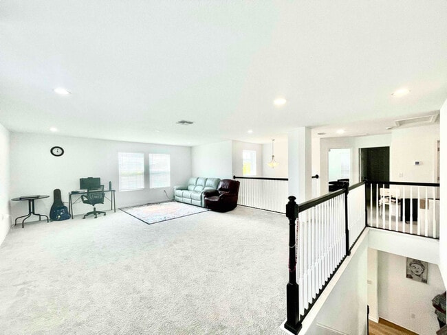 Building Photo - 11127 Sundrift Dr