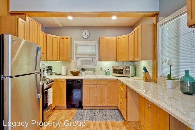 Foto del edificio - Studio, 1 bath House - 10465 Orange Ave