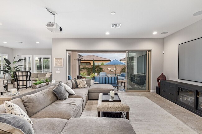 Foto del edificio - Luxury Lifestyle in Queen Creek AZ