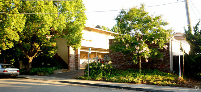 Foto del edificio - Chateau Lacassie