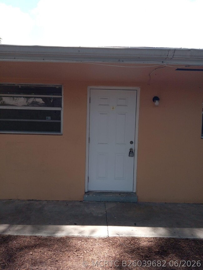 Building Photo - 612 Bayberry Dr