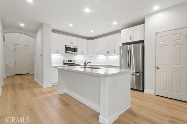 Building Photo - 19 Mineral King