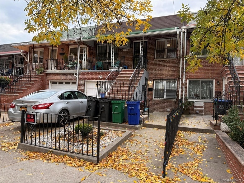 Primary Photo - 25-30 78th St