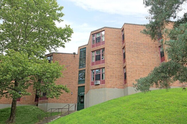 Foto del edificio - 16 Laurel St