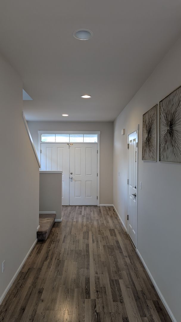 Foto del edificio - 5 bedroom Marysville 2 story home