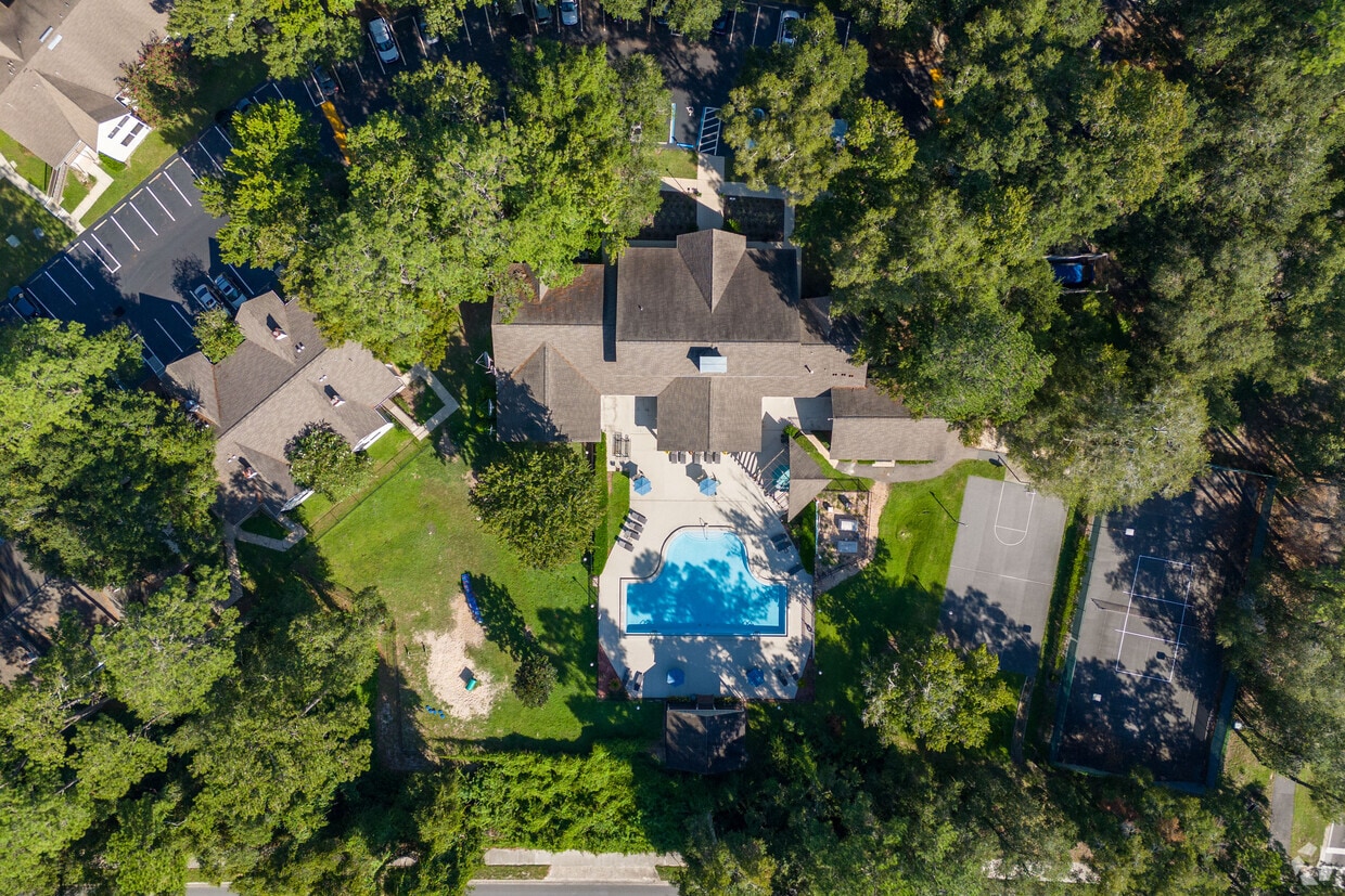 Hunters Run 2600 SW Williston Rd Gainesville, FL 32608