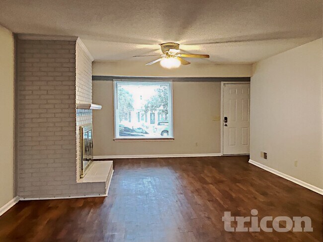 Foto del edificio - 308 Cockspur Rd