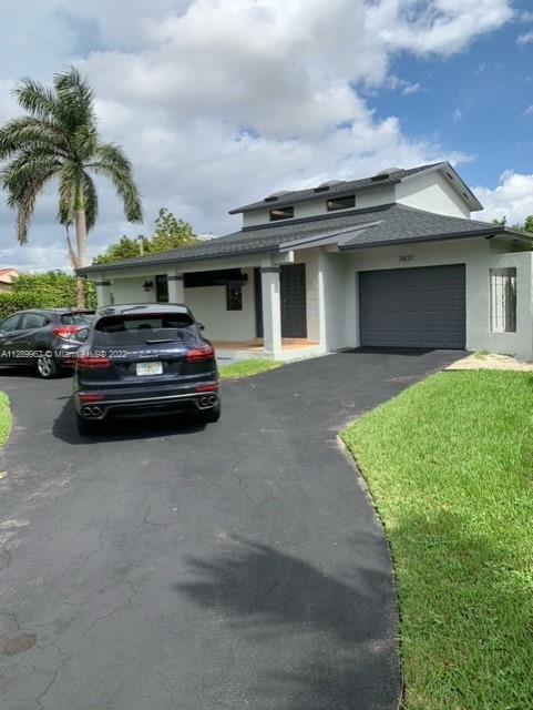 Building Photo - 3831 SW 130th Ave