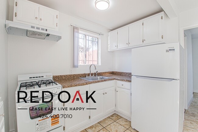 Foto del edificio - 1047 E New York St