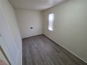 Building Photo - 1121 Pawnee Ln