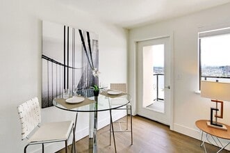 Interior Photo - The Hudson