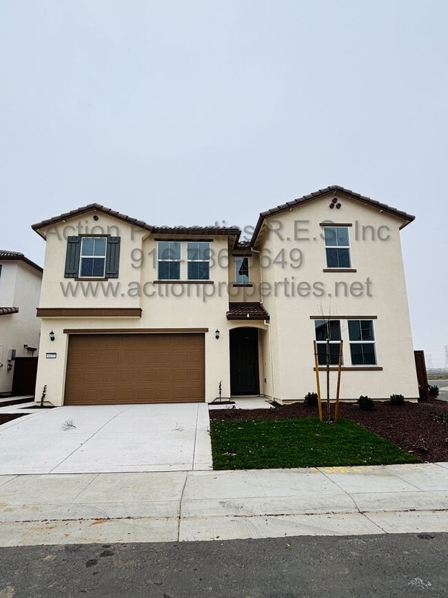 Building Photo - 4177 Flathead Dr