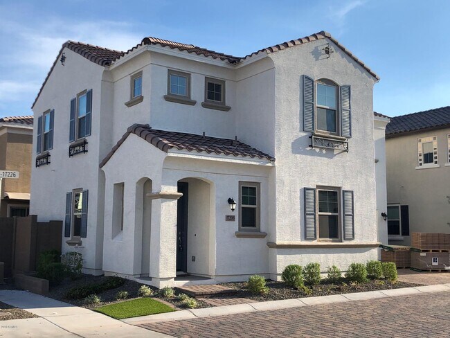 Foto del edificio - 17206 N 9th Pl