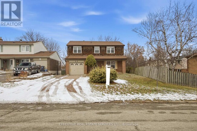 Building Photo - 69 Lorraine Crescent