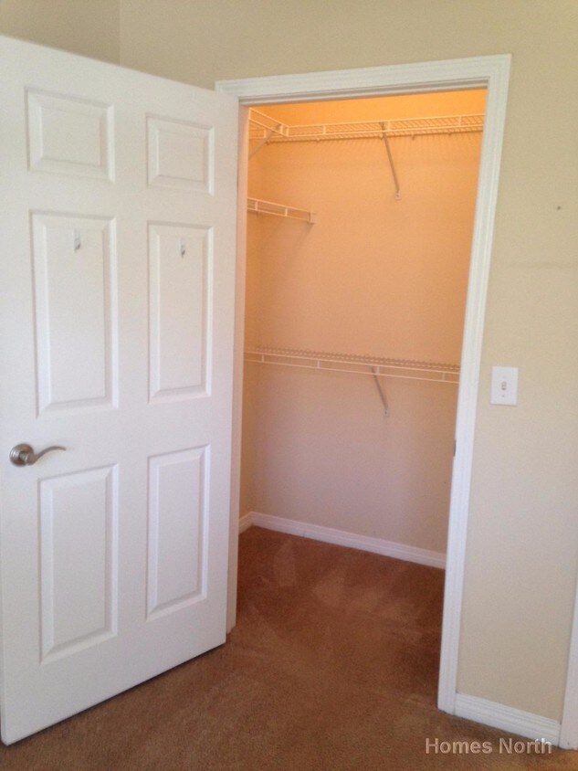 Foto principal - 100 Hawthorne Way