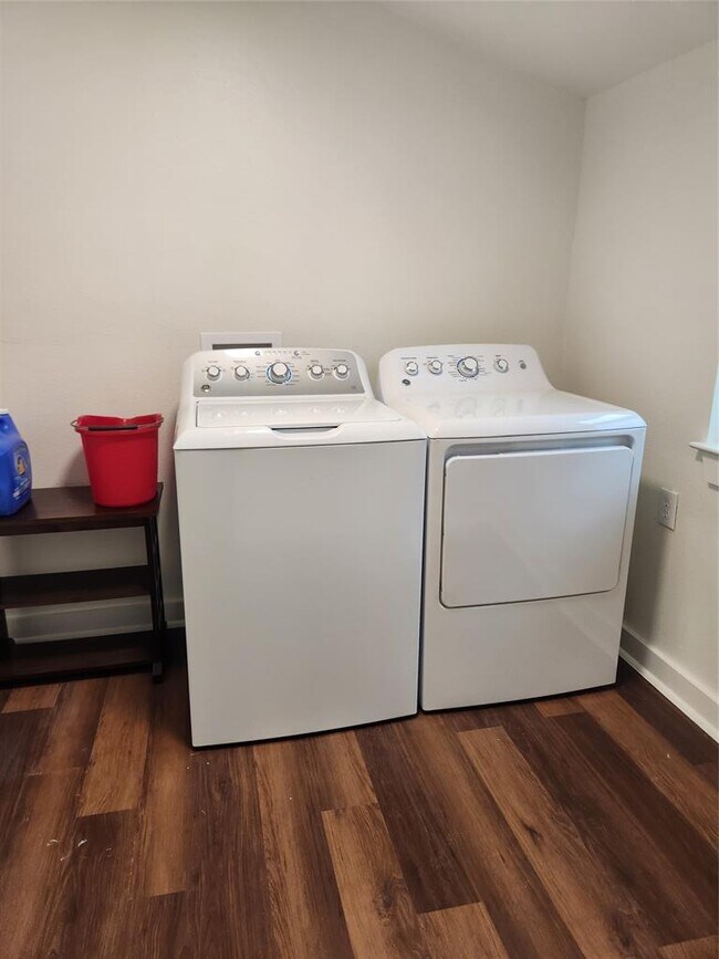 Foto del edificio - 1513 McLain St