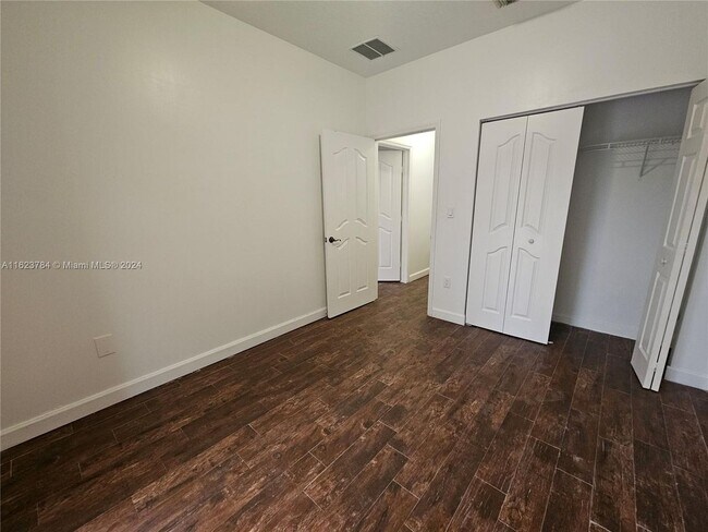 Building Photo - SILVER PALM HOMES